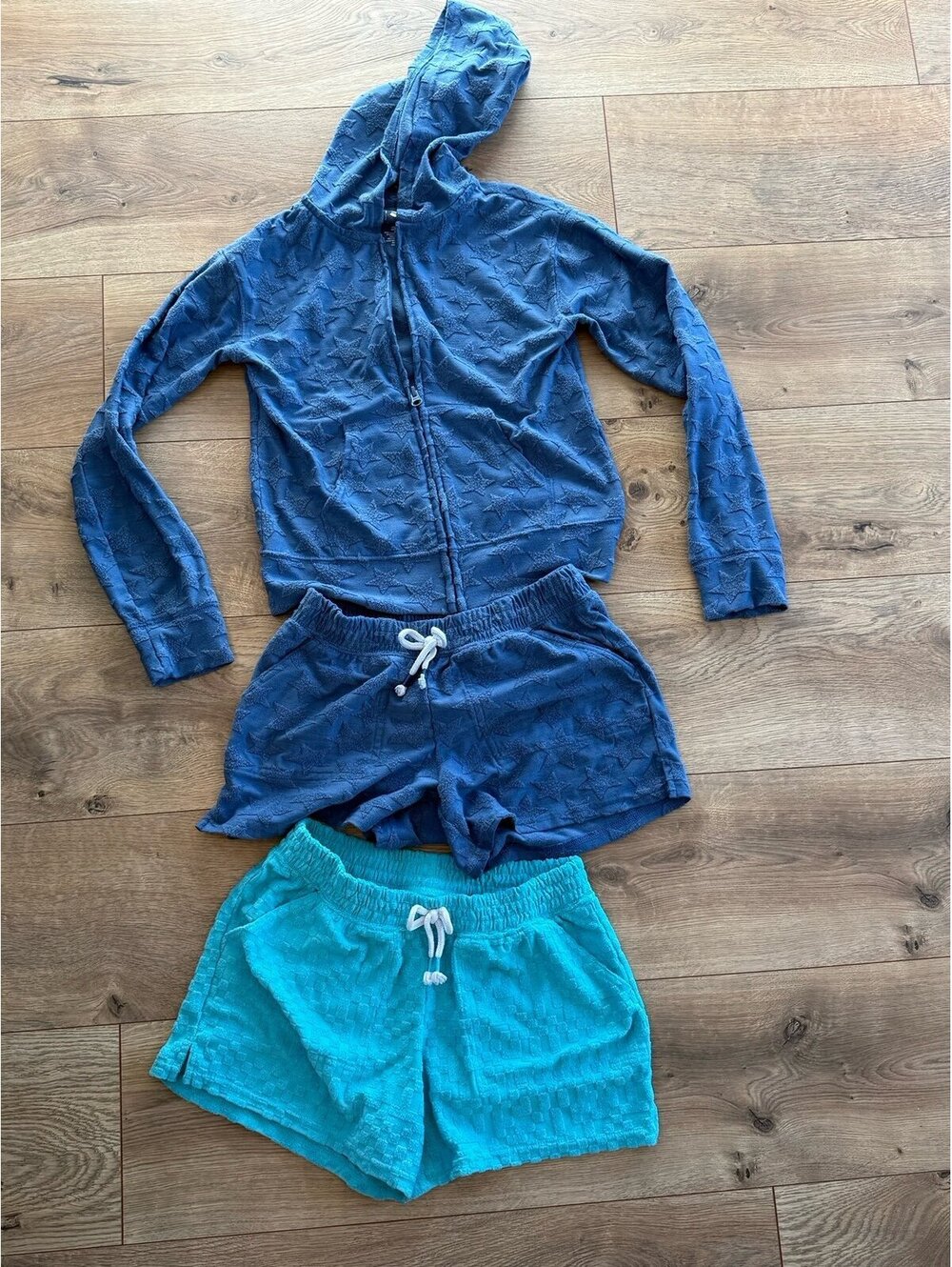 Terry cloth shorts and zip up
